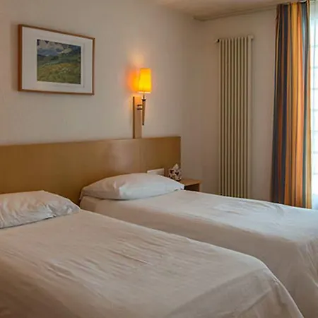 Hotel Les Negociants 3*