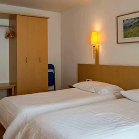 Les Negociants Hotel Vevey