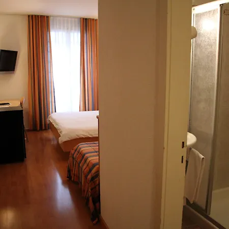 Hotel Les Negociants