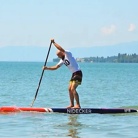 Les Negociants Hotel