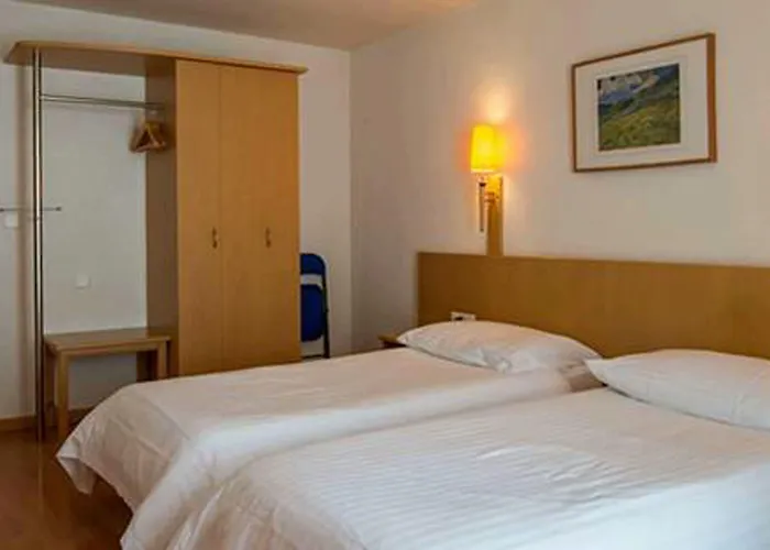 Les Negociants Hotel Vevey