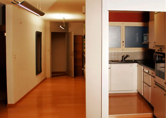 Hotel Les Negociants 3*