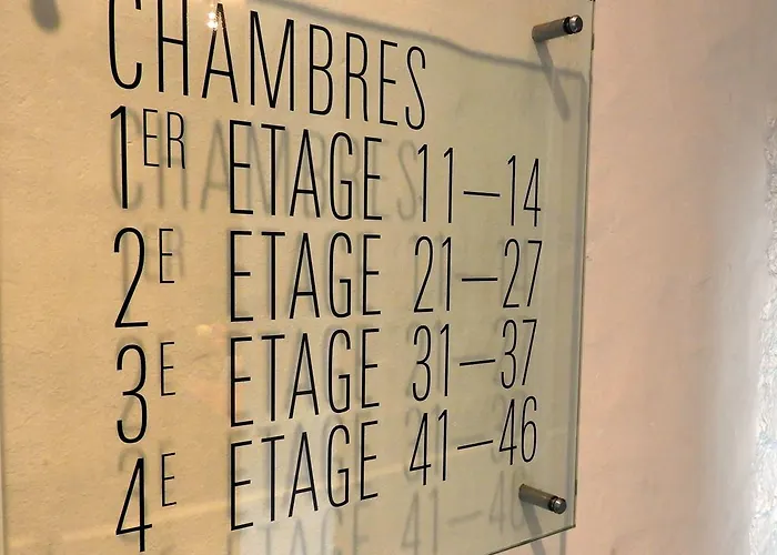 Hotel Les Negociants 3*