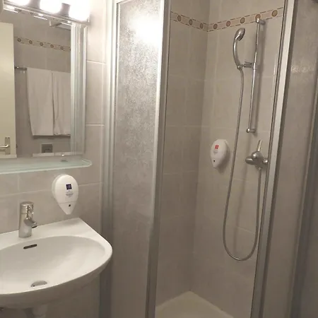 Les Negociants Hotel 3*