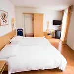 Les Negociants Hotel Vevey