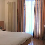 Hotel Les Negociants