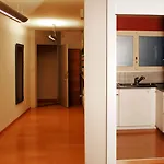 Hotel Les Negociants 3*